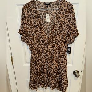 Never worn Express cheetah dress size Large